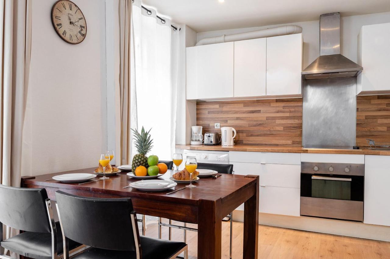 Rue Cler - Eiffel Tower City Apartment Parijs Buitenkant foto